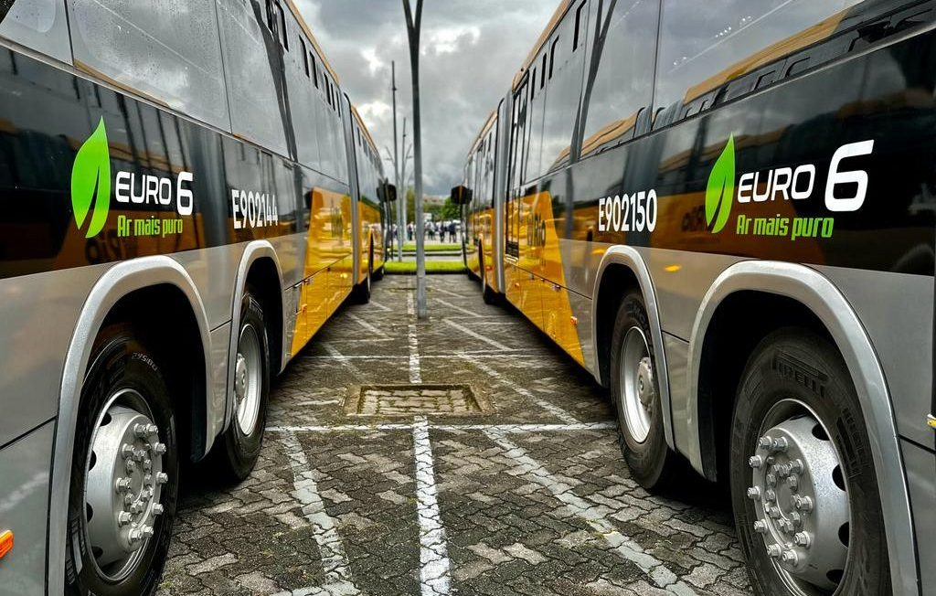 euro 6 buses